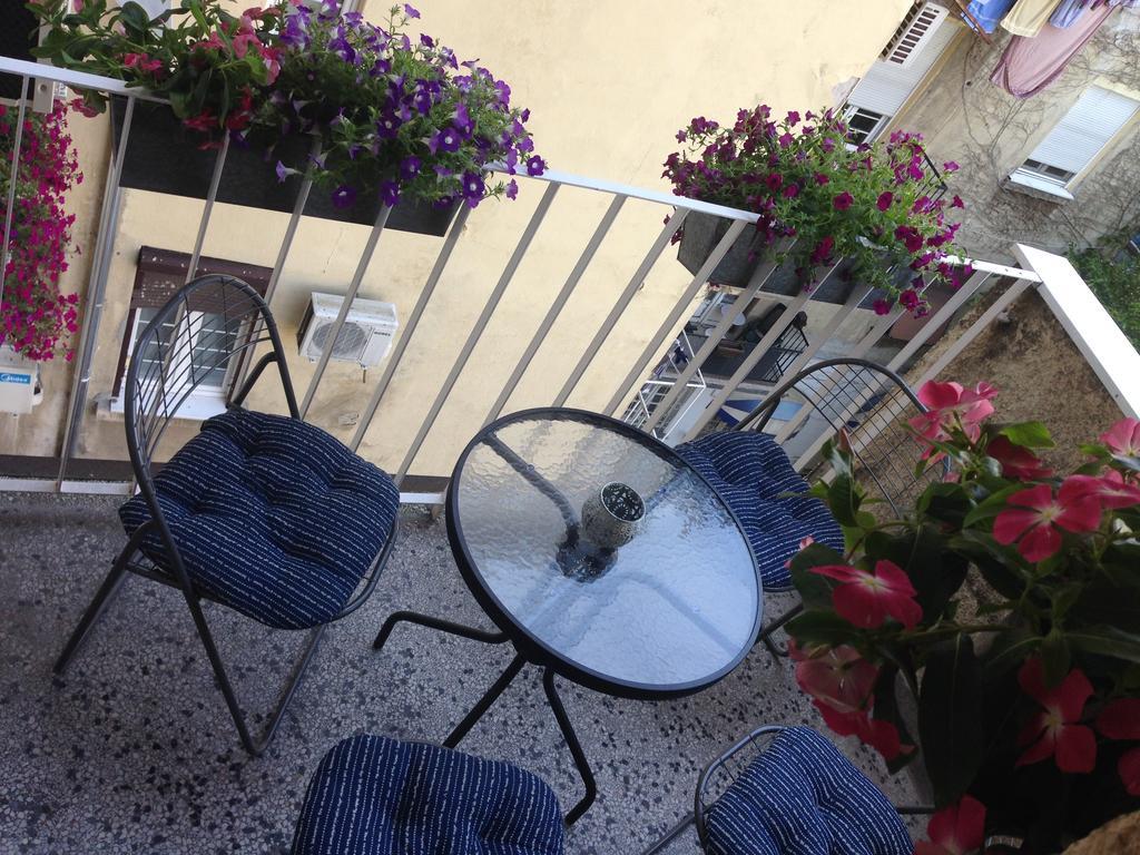 Apartment Bohemian Rhapsody Belgrad Oda fotoğraf